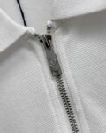P115 Lv 2026ss春夏高品质短袖翻领polo衫 🔥采用进口客供丝光珠地面料 品牌logo 原版五金辅料 原厂原标 精心设计 大牌品质 超值好货 原版定制1:1细节还原 罗纹针织条纹衣领 宽松版型 上身超赞 尺码：M~XXL