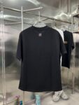 P65 LV SS26 早春男士新款短袖 珠管绣花圆领上衣 尺码S M L XL