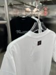 P65 LV SS26 早春男士新款短袖 珠管绣花圆领上衣 尺码S M L XL