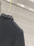 P85 LV*修身版型M-XXXL 2026春夏最新领口提花polo短袖，高端品质专柜原单翻领援助，顶级制作烫钻工艺进口面料，专柜款独特设计，采用进口高端订制进口丝线手感一流！官网在售！码数：M-XXXL
