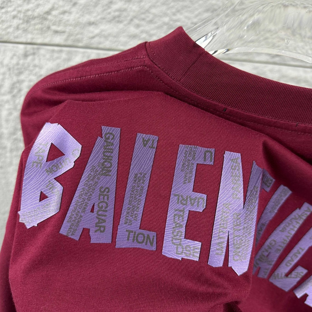 weigou_176042_5_b29e53ae01 P80 Balenciaga*巴黎*2026 春夏新款短袖t恤 经典 立体厚板硅胶工艺 定制双纱平纹纯棉面料 男女同款 颜色:黑色 白色 安哥拉红色 尺码: S (90-130斤) M (120-150斤) L (140-165斤) XL (160-180斤) XXL (180-210斤)
