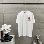 P80 Amiri*埃米尔 2026早春夏季新款 定制平纹纯棉双纱面料 短袖T恤 经典字母植绒工艺 男女同款 颜色：黑色 白色 尺码： S （90-130斤） M （120-150斤） L （140-165斤） XL （160-180斤） XXL （180-210斤）