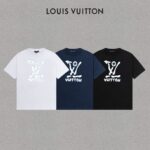 P70 LV/路易威登 印花Logo百搭潮流短袖T恤男女同款 吊牌 领标 水洗唛 三标齐全 定织定染280克精梳棉面料 尺码：S-XXL 颜色：黑色，白色，藏青色