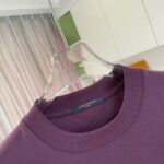 P70 1V*2026夏季新款 个性字母logo印花 定制面料300g 短袖T恤 男女同款 尺码：S M L XL XXL 五个码 颜色：黑色 白色 绿色 紫色