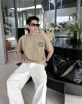 P75 1v～ Lv路易logo刺绣字母 《区别通货面料》7a抗菌短袖tee 上身十分舒适，男女同款半袖，落肩宽松版型 颜色: 黑色 白色 咖啡色 尺码：S（90-130斤） M（125-150斤） L（135-165斤） XL（160-190斤） XXL（185-220斤）
