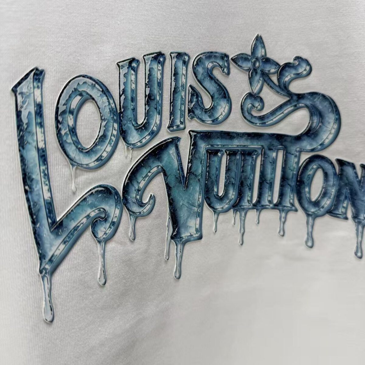 P75 LOUIS* 路易LV* 2026春夏新款短袖T恤 定制纯棉字母logo厚板 颜色：黑色 白色 深蓝 深红 码数：S M L XL XXL