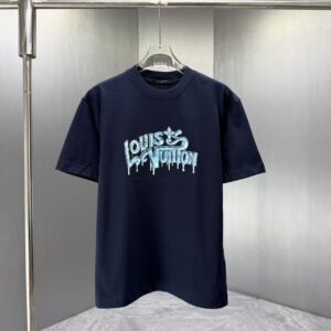 P75 LOUIS* 路易LV* 2026春夏新款短袖T恤 定制纯棉字母logo厚板 颜色：黑色 白色 深蓝 深红 码数：S M L XL XXL