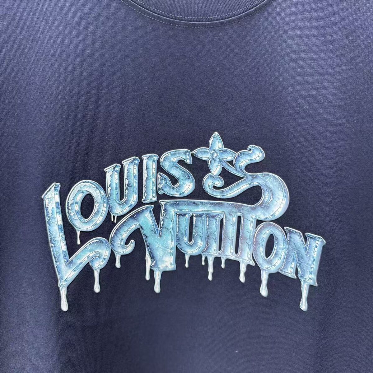 P75 LOUIS* 路易LV* 2026春夏新款短袖T恤 定制纯棉字母logo厚板 颜色：黑色 白色 深蓝 深红 码数：S M L XL XXL