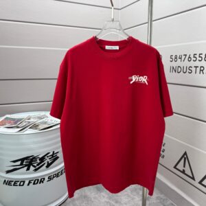 P80 Dio* 迪奥*2026春夏新款 洗水磨破320克圆领短袖tee 男女同款宽松版 颜色 :洗水深黑色 洗水白色 水洗灰 褐色 洗水红色 尺码 :S M L XL XXL 尺码： S （90-130斤） M （120-150斤） L （140-165斤） XL （160-180斤） XXL （180-210斤）