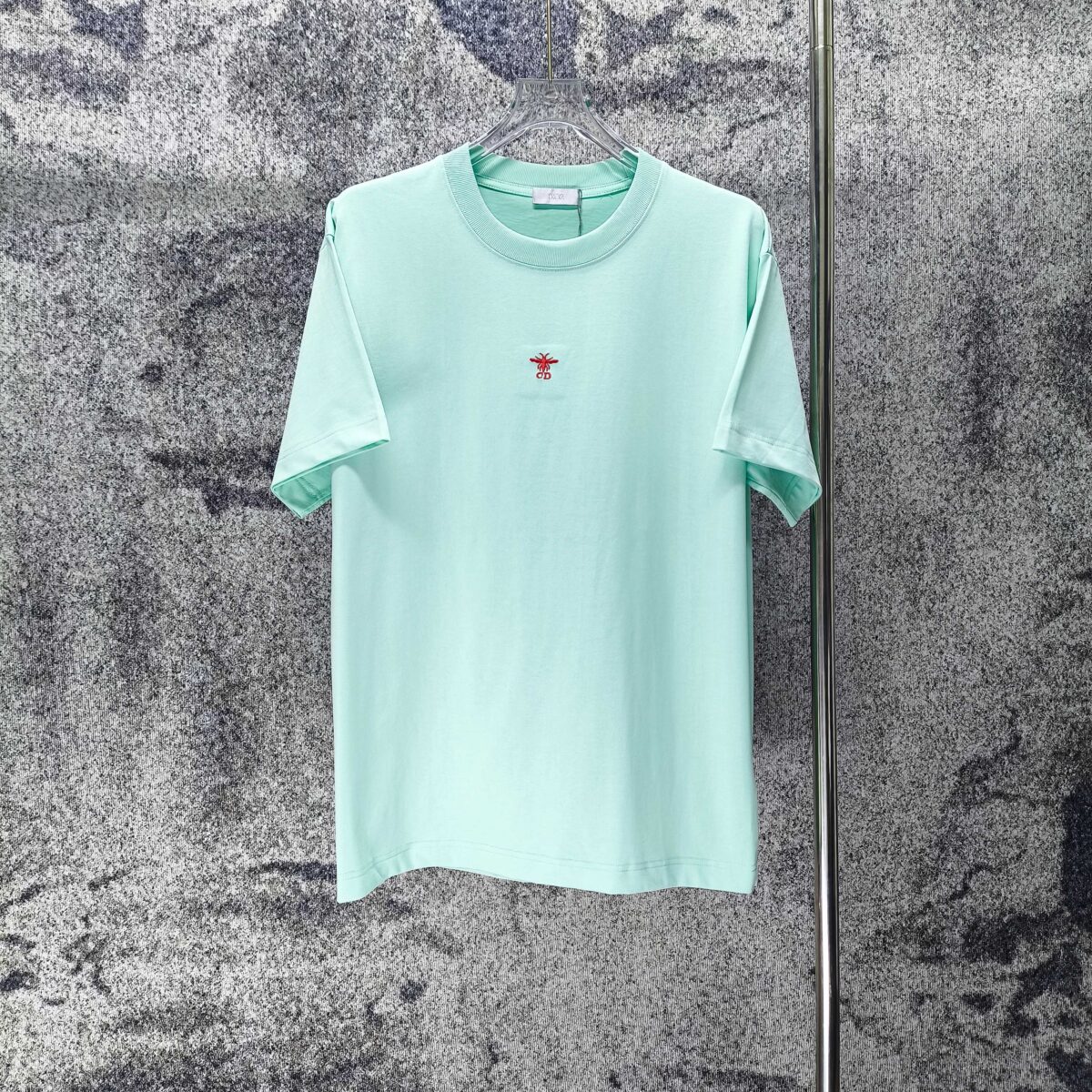 weigou_180853_0_1dcbd1e1df P75 DIOR* 迪奥* 2026新款 精致绣花小logo 300g短袖t恤 宽松版型男女同款 尺码 S M L XL XXL 黑色 白色 紫色 湖水绿