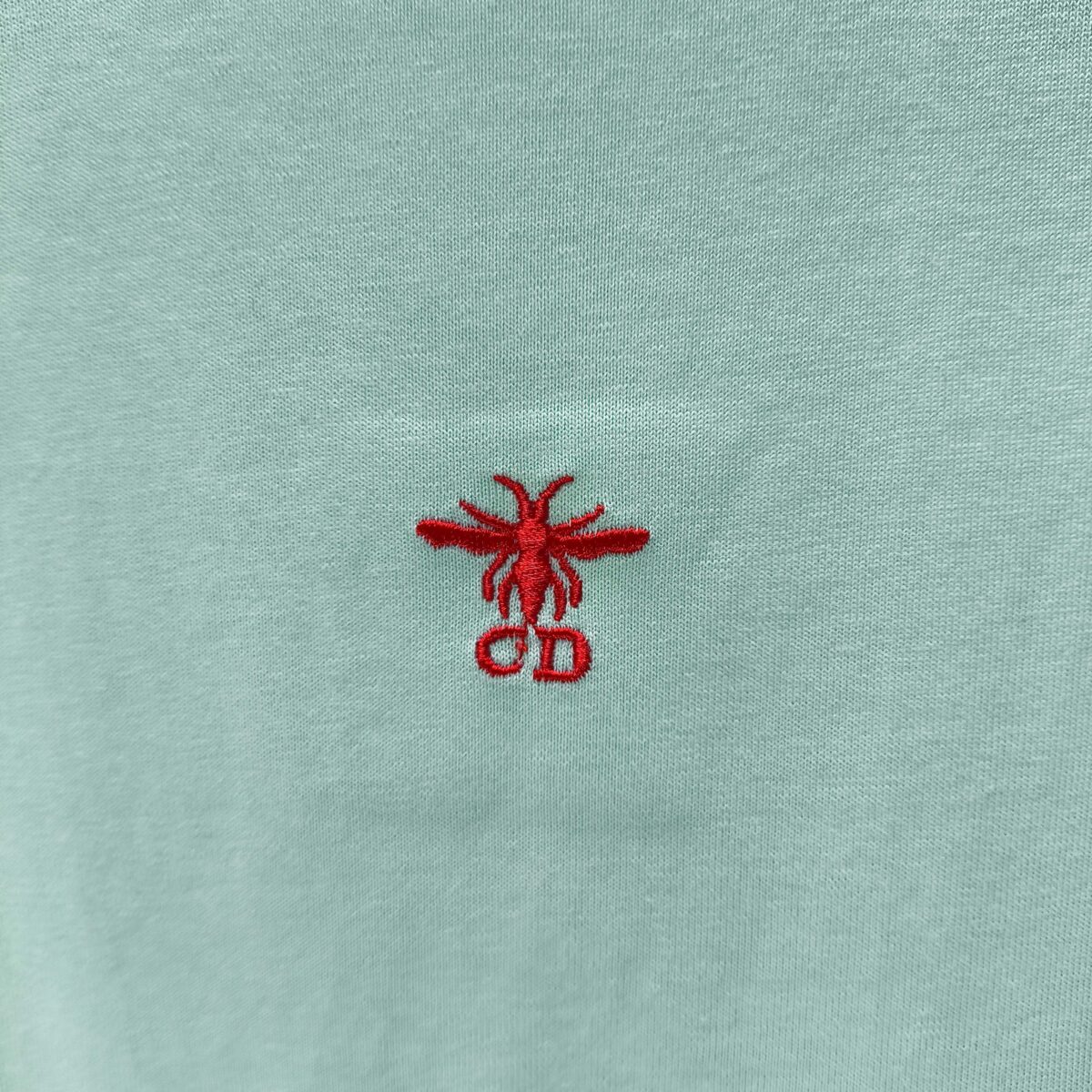 weigou_180853_3_fa74cca4a5 P75 DIOR* 迪奥* 2026新款 精致绣花小logo 300g短袖t恤 宽松版型男女同款 尺码 S M L XL XXL 黑色 白色 紫色 湖水绿