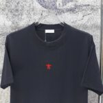 weigou_180932_2_bc4d5c2b0d P75 DIOR* 迪奥* 2026新款 精致绣花小logo 300g短袖t恤 宽松版型男女同款 尺码 S M L XL XXL 黑色 白色 紫色 湖水绿