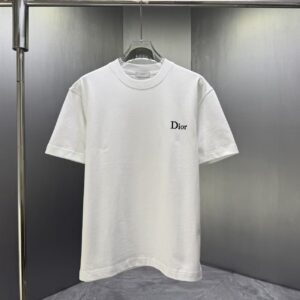 P70 Dior* 迪奥* 2026春夏新款短袖T恤 定制纯棉字母logo植绒 颜色：黑色 白色 棕色 深红 码数：S M L XL XXL