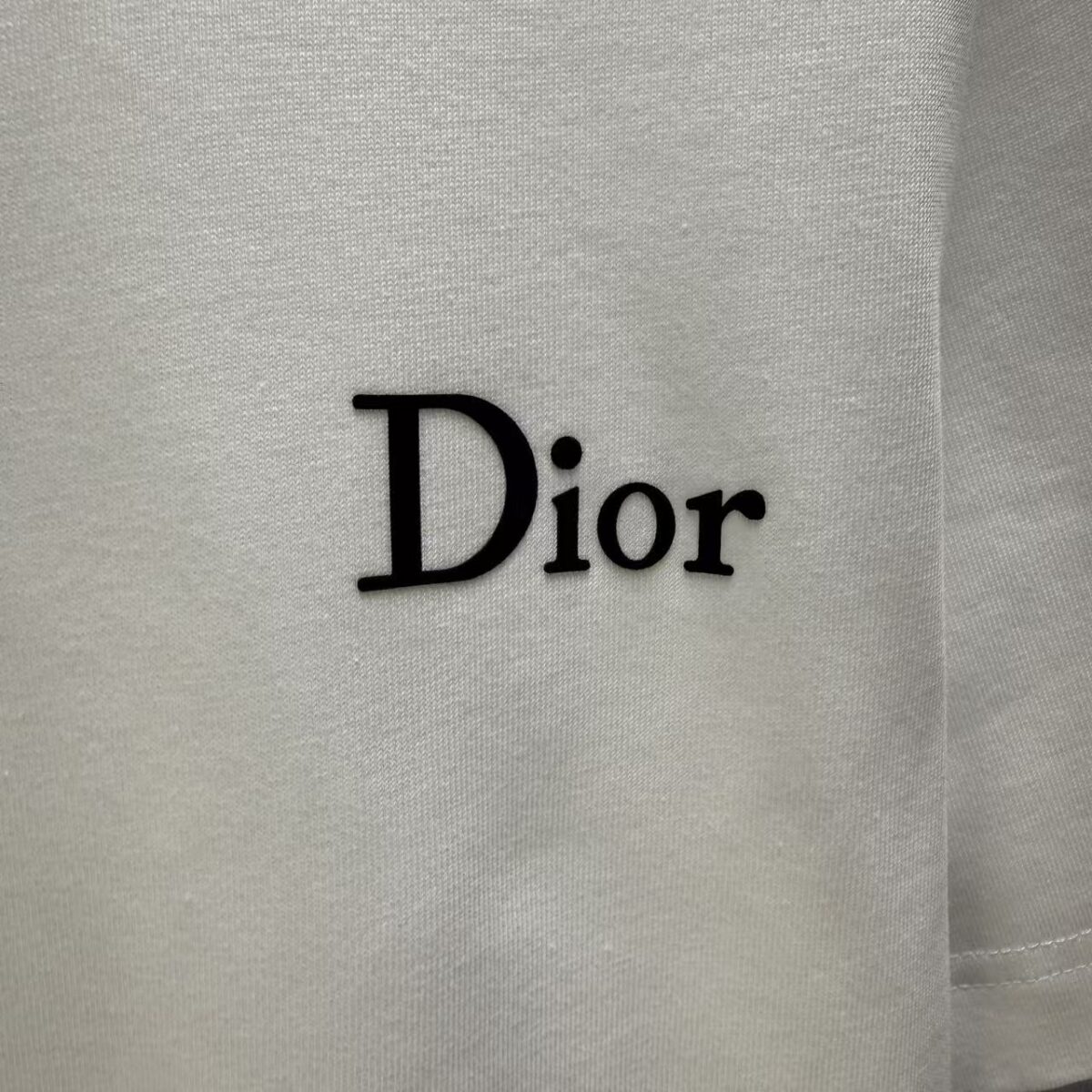 P70 Dior* 迪奥* 2026春夏新款短袖T恤 定制纯棉字母logo植绒 颜色：黑色 白色 棕色 深红 码数：S M L XL XXL