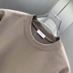 P70 Dior* 迪奥* 2026春夏新款短袖T恤 定制纯棉字母logo植绒 颜色：黑色 白色 棕色 深红 码数：S M L XL XXL