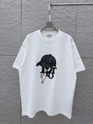 P80 DIO 2026秋冬新款 3D立体硅胶 360克圆领短袖 实物很棒 男女同款宽松版 尺码S M L XL XXL 五个码 黑色 白色 棕色