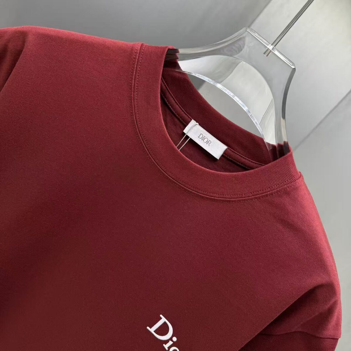 P70 Dior* 迪奥* 2026春夏新款短袖T恤 定制纯棉字母logo植绒 颜色：黑色 白色 棕色 深红 码数：S M L XL XXL