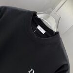 P70 Dior* 迪奥* 2026春夏新款短袖T恤 定制纯棉字母logo植绒 颜色：黑色 白色 棕色 深红 码数：S M L XL XXL