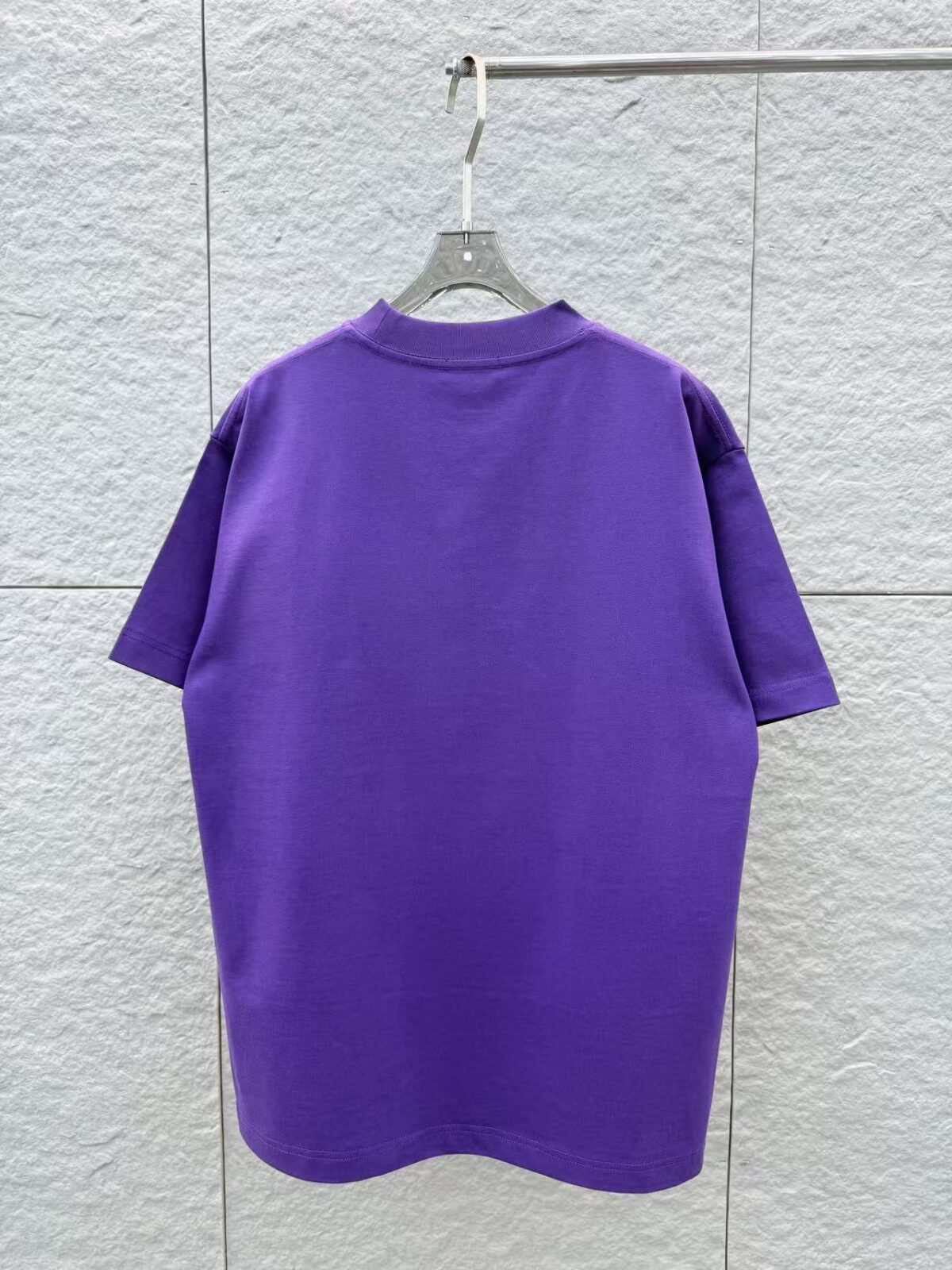 P80 DIO 2026秋冬新款 3D立体泡芙 360克圆领短袖 实物很棒 男女同款宽松版 尺码S M L XL XXL 五个码 黑色 白色 紫色