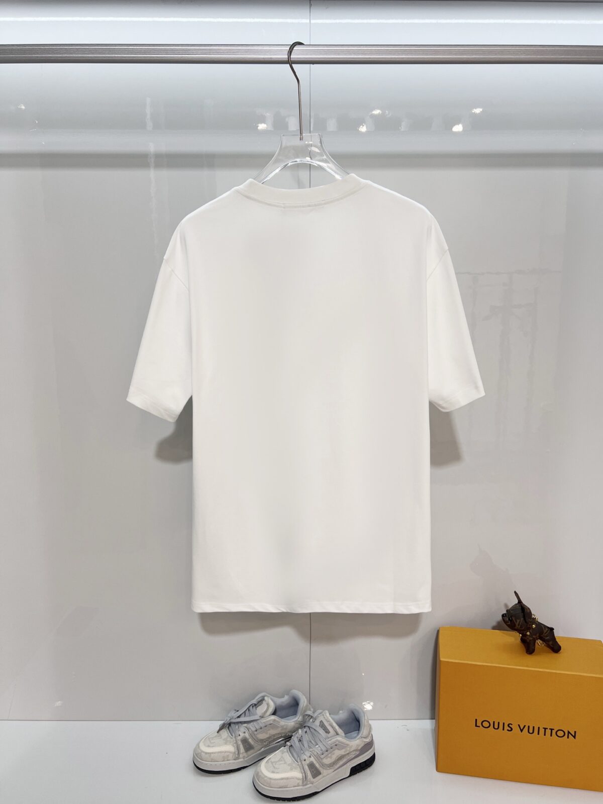P80 DIOR/迪奥 高品质300克圆领短袖T恤 品牌经典 简约 小标🪡刺绣字母LOGO 2026ss早春官方同步 高版本 高品质 时尚个性 百搭潮流 套装 纯原品质 原版面料 吊牌 领标 水洗麦 三标齐全 颜色: 黑色.白色. 尺码：S M L XL