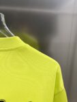 P80 Dio* 迪奥 2026春夏新款 经典字母立体烫钻工艺 简约大方 定制双纱平纹纯棉面料 短袖T恤 男女同款 尺码S M L XL XXL 五个码 黑色 白色 玫红 莹光绿