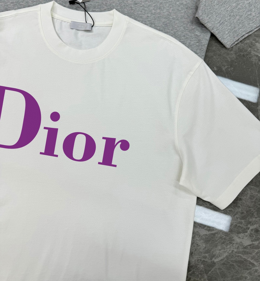 P75 DIOR迪奥2022SS春夏短袖T恤新款 字母印花设计，采用250克双股双纱索罗纳全棉面料，面料舒适，手感更加舒适，， 颜色: 白色 黑色 尺码: M-XXXL