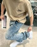 P75 dio～ 迪奥字母签名刺绣，官方同款 《区别通货面料》 双纱纯棉，紧密纱线短袖tee上身十分舒适，男女同款半袖，落肩宽松版型 颜色: 黑色 白色 咖啡色 尺码：S（90-130斤） M（125-150斤） L（135-165斤） XL（160-190斤） XXL（185-220斤）