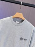 P65 DIOR迪奥2026春夏经典印花圆领短袖T恤采用280克双纱精棉，衣服偏厚使整体高透气和柔软性，高版本，三标齐全！男女同款 颜色：白色 黑色 灰色 杏色 -尺码：S M L Xl