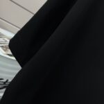 P75 Dio* 克里斯蒂迪奥 2026春夏新款 经典字母简约刺绣工艺 简约大方 定制双纱平纹纯棉面料 短袖T恤 男女同款 颜色：黑色 白色 紫色 绿色 尺码： S （90-130斤） M （120-150斤） L （140-165斤） XL （160-180斤） XXL （180-210斤）