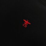 P75 Dio* 克里斯蒂迪奥 2026春夏新款 经典字母简约刺绣工艺 简约大方 定制双纱平纹纯棉面料 短袖T恤 男女同款 颜色：黑色 白色 紫色 绿色 尺码： S （90-130斤） M （120-150斤） L （140-165斤） XL （160-180斤） XXL （180-210斤）