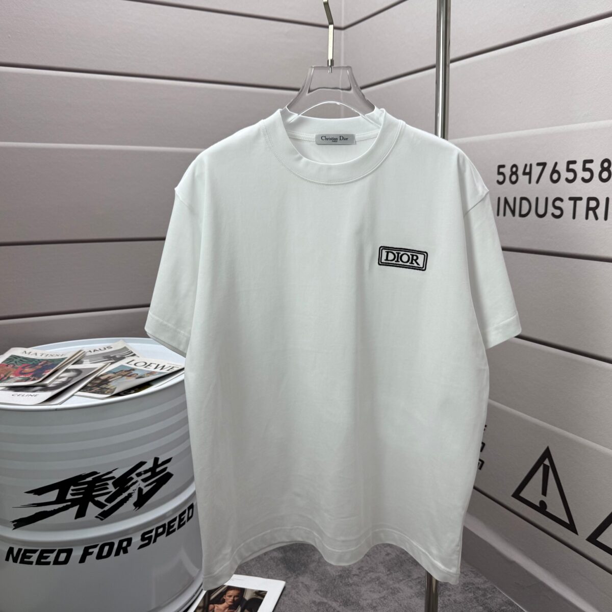P75 Dio* 克里斯蒂迪奥 2026春夏新款 经典字母简约刺绣工艺 简约大方 定制双纱平纹纯棉面料 短袖T恤 男女同款 颜色：黑色 白色 紫色 绿色 尺码： S （90-130斤） M （120-150斤） L （140-165斤） XL （160-180斤） XXL （180-210斤）