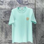 P75 HERMES* 爱马仕* 2026新款 精致绣花小logo 300g短袖t恤 宽松版型男女同款 尺码 S M L XL XXL 黑色 白色 湖水绿 紫色
