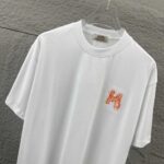 P75 Herme*爱马仕* 2026春夏新款 马年大吉 经典刺绣工艺 定制双纱平纹纯棉面料 短袖T恤 男女同款 颜色 ：黑色 白色 花灰色 尺码： S （90-130斤） M （120-150斤） L （140-165斤） XL （160-180斤） XXL （180-210斤）