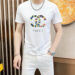 weigou_190133_4_84b3408b58 P70 品牌: 香奈儿 (胖子福音)原单男士休闲短袖T恤,2026春夏新品,定制胸前顶级logo 工艺、搭配整件细节 品质及剪裁设计都堪称一流,定制进口丝光棉面料!型格十足,配色轻熟百搭。M-5XL(穿到220斤)