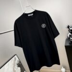 weigou_190208_3_4f11347cad P75 CHANEL/香奈儿 经典logo刺绣 《区别通货面料》双纱纯棉上衣 7a抗菌短袖tee 上身十分舒适,男女同款半袖,落肩宽松版型 颜色: 黑色 白色 咖啡色 尺码:S(90-130斤) M(125-150斤) L(135-165斤) XL(160-190斤) XXL(185-220斤)