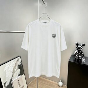 P75 CHANEL/香奈儿 经典logo刺绣 《区别通货面料》双纱纯棉上衣 7a抗菌短袖tee 上身十分舒适，男女同款半袖，落肩宽松版型 颜色: 黑色 白色 咖啡色 尺码：S（90-130斤） M（125-150斤） L（135-165斤） XL（160-190斤） XXL（185-220斤）