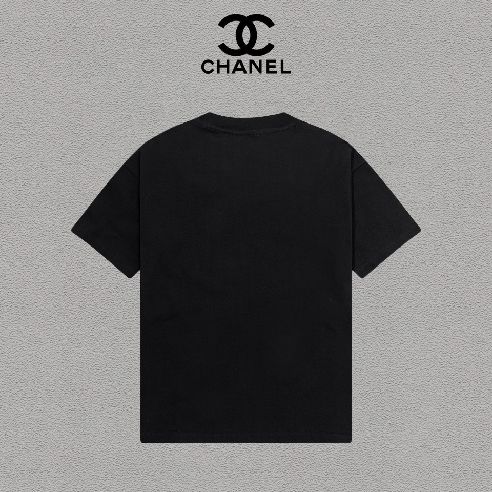 P70 Chanel/香奈儿 印花Logo百搭潮流圆领短袖T恤男女同款 吊牌 领标 水洗唛 三标齐全 尺码：S-XXL 颜色：黑色，白色