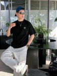weigou_190477_6_80f1b70e34 P75 CHANEL/香奈儿 经典logo刺绣 《区别通货面料》双纱纯棉上衣 7a抗菌短袖tee 上身十分舒适,男女同款半袖,落肩宽松版型 颜色: 黑色 白色 咖啡色 尺码:S(90-130斤) M(125-150斤) L(135-165斤) XL(160-190斤) XXL(185-220斤)