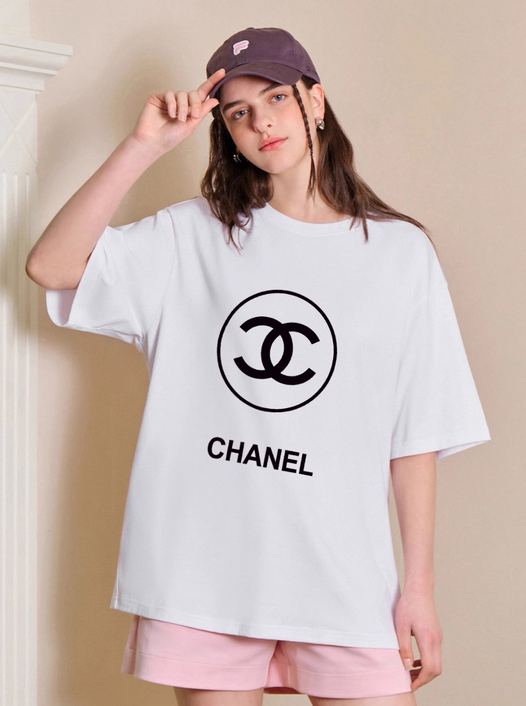 P70 Chanel/香奈儿 印花Logo百搭潮流圆领短袖T恤男女同款 吊牌 领标 水洗唛 三标齐全 尺码：S-XXL 颜色：黑色，白色