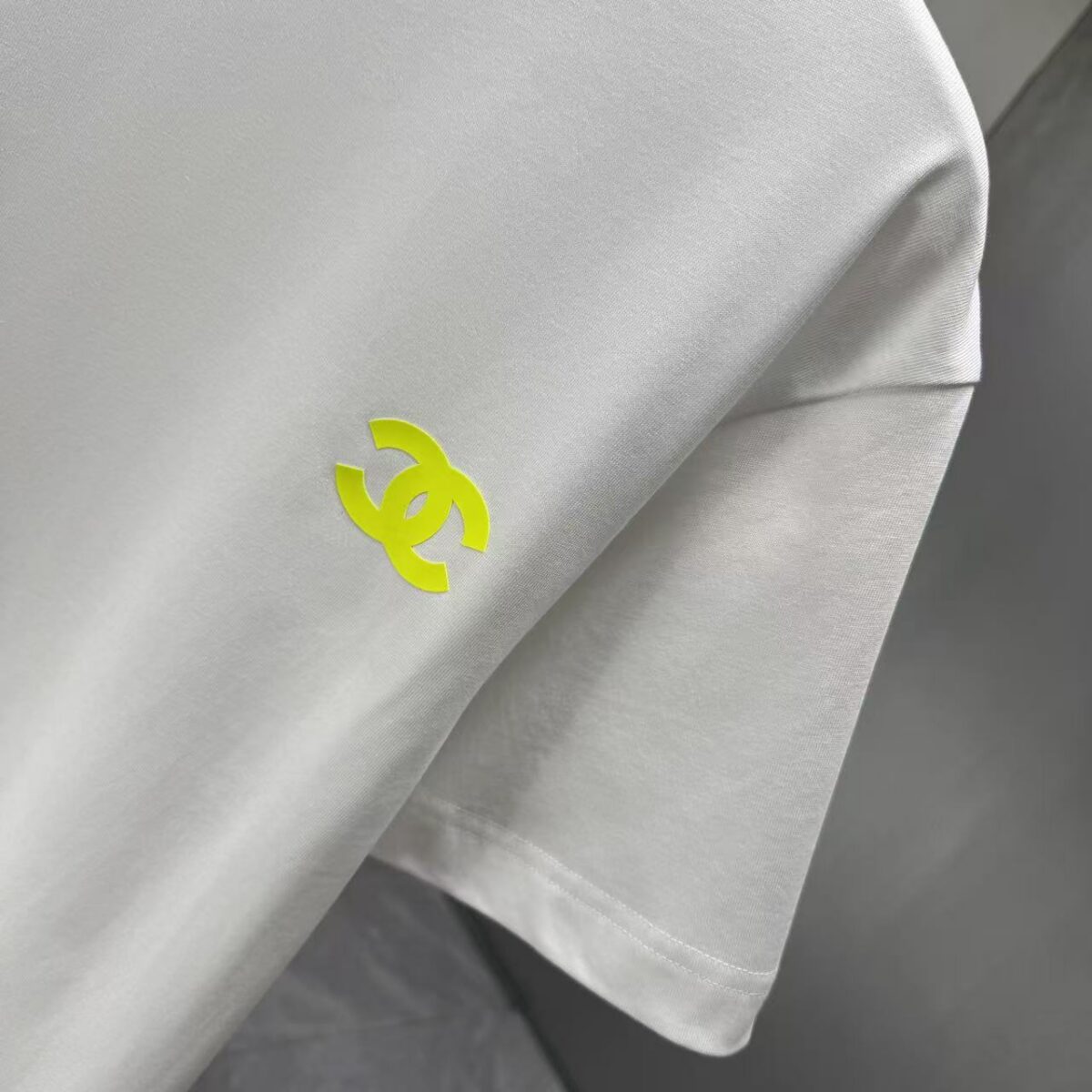 P75 CHANEL* 香奈儿* 2026春夏新款短袖T恤 定制纯棉字母logo 厚板 颜色：黑色 白色 深蓝 深红 码数：S M L XL XXL