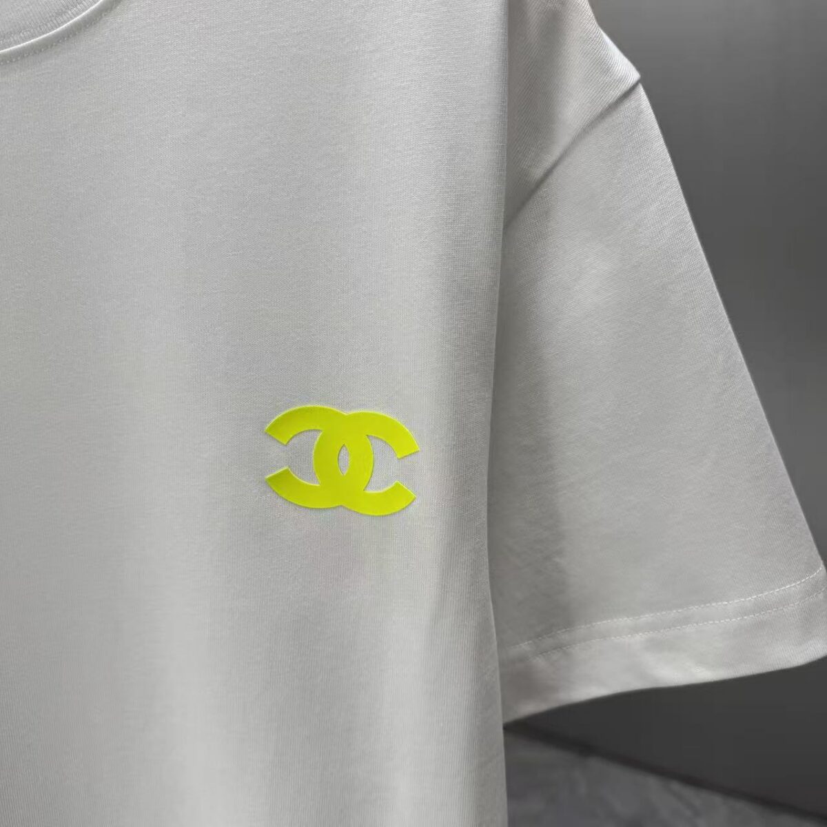 P75 CHANEL* 香奈儿* 2026春夏新款短袖T恤 定制纯棉字母logo 厚板 颜色：黑色 白色 深蓝 深红 码数：S M L XL XXL