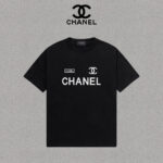 P70 Chanel/香奈儿 印花Logo百搭潮流圆领短袖T恤男女同款 吊牌 领标 水洗唛 三标齐全 尺码：S-XXL 颜色：黑色，白色