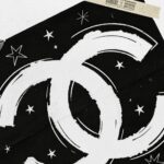 P85 CHANEL 香奈儿 新款 面料升级 300g纯棉 印花短袖T恤 颜色：黑色 白色尺码：XS~L - 副本 (19)