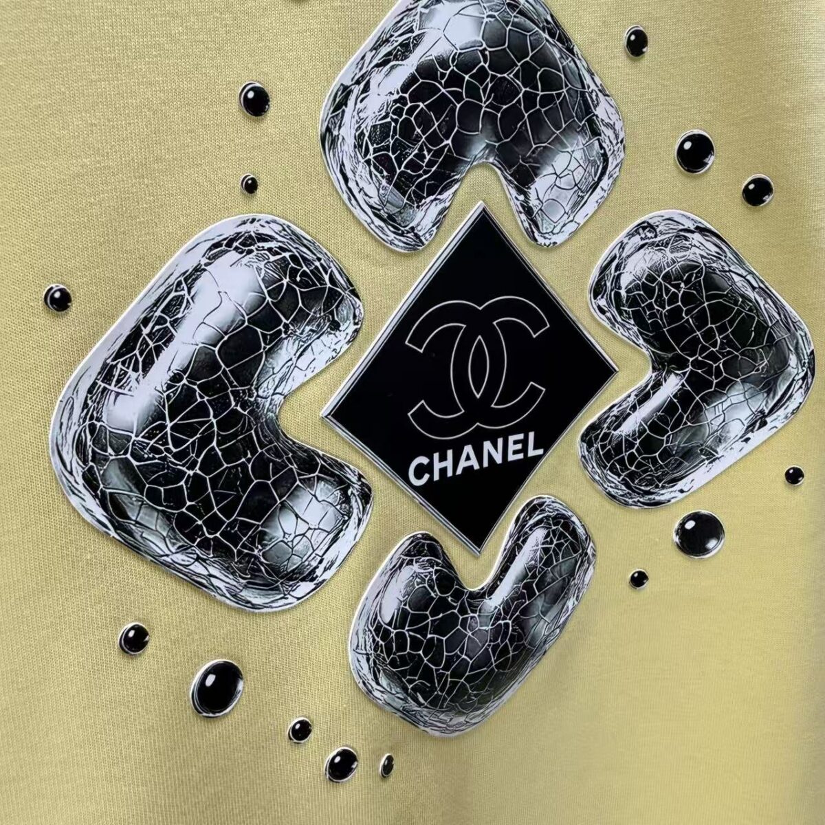 P75 CHANEL* 香奈儿* 2026春夏新款短袖T恤 定制纯棉字母logo 厚板 颜色：黑色 白色 黄色 深红 码数：S M L XL XXL