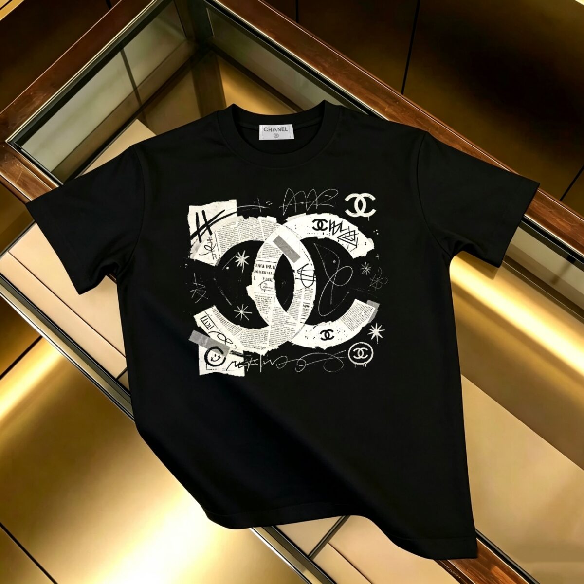 P85 CHANEL 香奈儿 新款 面料升级 300g纯棉 印花短袖T恤 颜色：黑色 白色尺码：XS~L - 副本 (28)