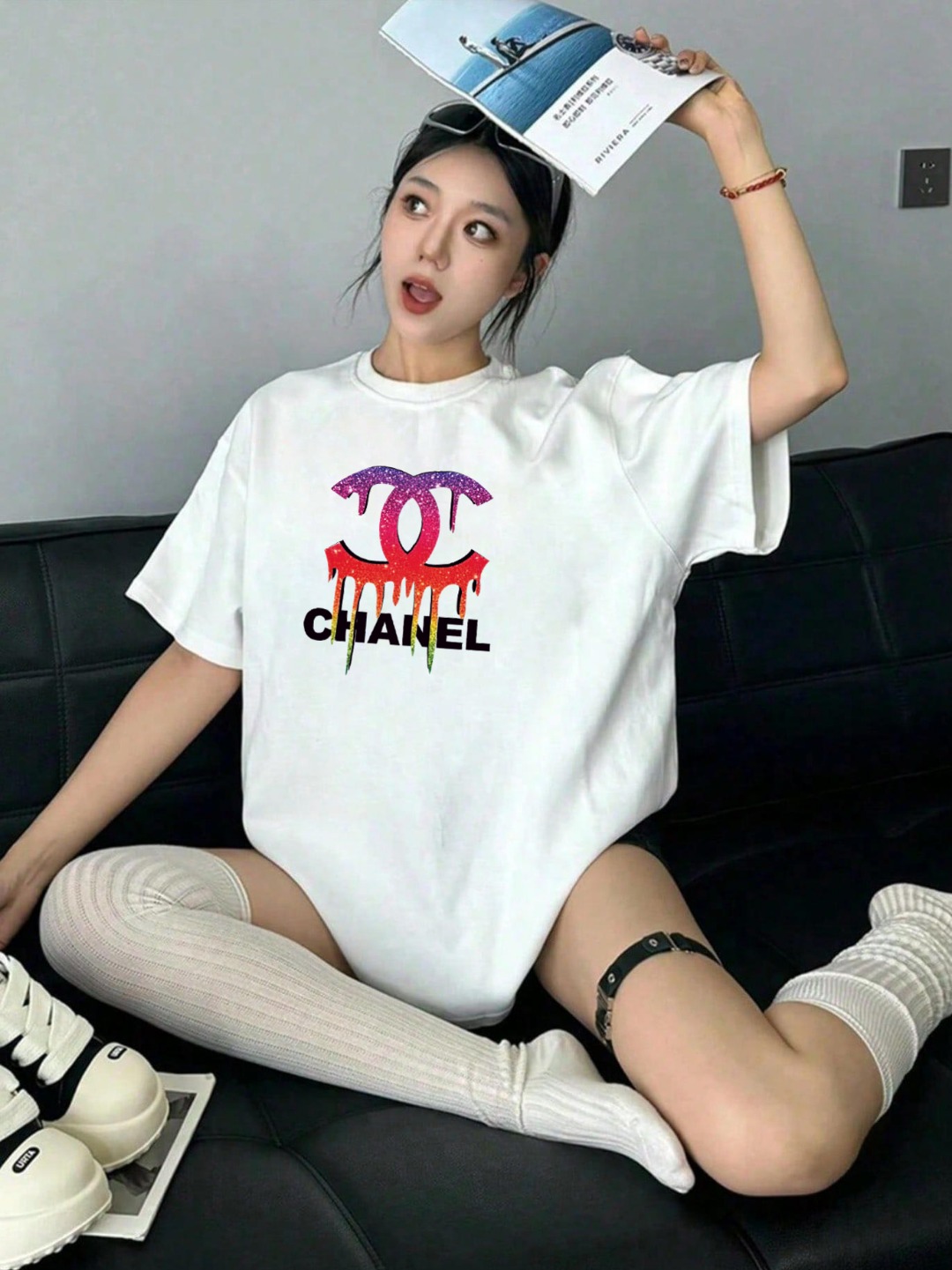 P70 Chanel/香奈儿 印花Logo百搭潮流圆领短袖T恤男女同款 吊牌 领标 水洗唛 三标齐全 尺码：S-XXL 颜色：黑色，白色