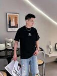 P70 Chanel/香奈儿 印花Logo百搭潮流圆领短袖T恤男女同款 吊牌 领标 水洗唛 三标齐全 尺码：S-XXL 颜色：黑色，白色
