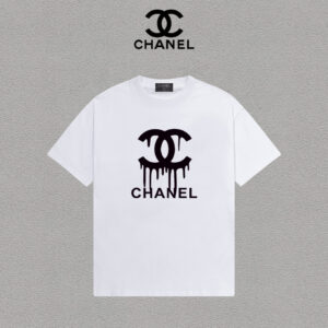 P70 Chanel/香奈儿 印花Logo百搭潮流圆领短袖T恤男女同款 吊牌 领标 水洗唛 三标齐全 尺码：S-XXL 颜色：黑色，白色