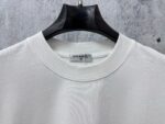 P70 【CHanel】香奈儿压胶logo情侣款短袖T恤 面料260g双沙纯棉 手感非常舒服 时尚又个性 超级百搭好看的一款T恤 男女都非常合适 人手必备款 包装 吊牌 领标 水洗麦 齐全👍 颜色：黑色、白色 尺码：XS- L
