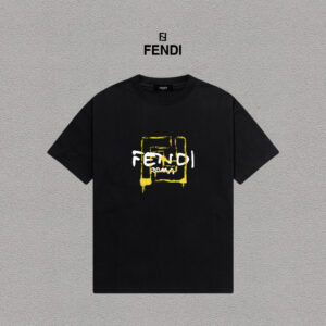 weigou_192713_0_1fa07219ec P70 Fendi/芬迪 印花Logo百搭潮流短袖T恤男女同款 吊牌 领标 水洗唛 三标齐全 定织定染280克精梳棉面料 尺码:S-XXL 颜色:黑色,白色